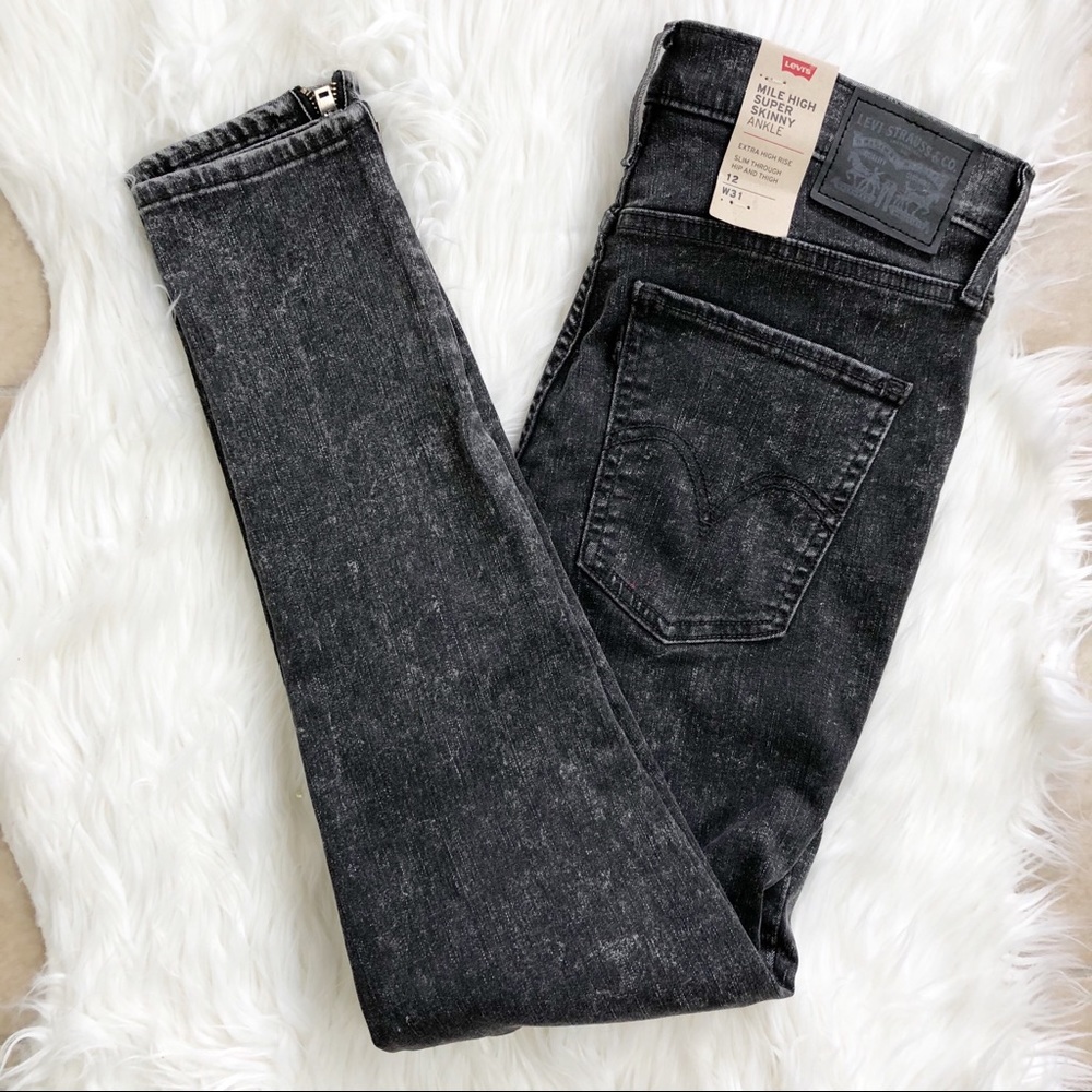 NWT Levi’s Mile High Super Skinny Ankle Moto Jeans - Picture 8 of 8